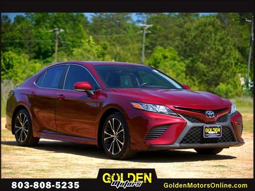 2018 Toyota Camry SE
