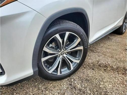 White 2018 Lexus RX 350 Base