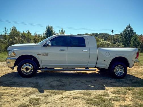 2016 RAM 3500 4WD Mega Cab DRW Laramie