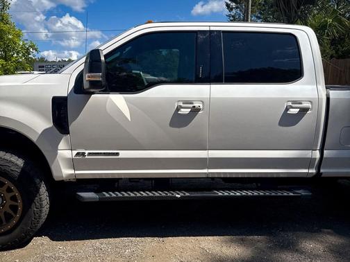 2019 Ford F-250 Lariat 4WD Crew Cab Diesel