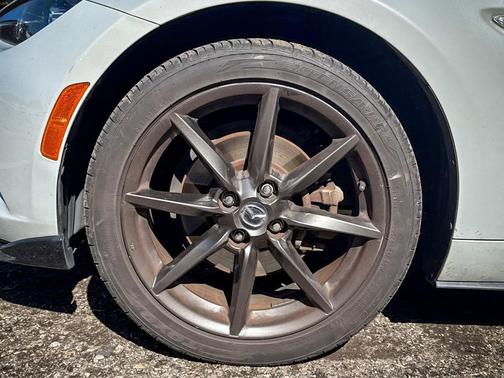 2017 Mazda MX-5 Miata Club