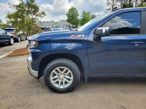 Blue 2021 Chevrolet Silverado 1500 LT