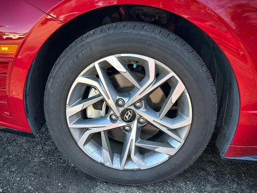 2020 Hyundai SONATA SEL