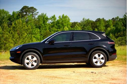 2019 Porsche Cayenne Base