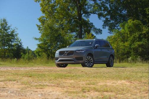 2020 Volvo XC90 T5 Momentum