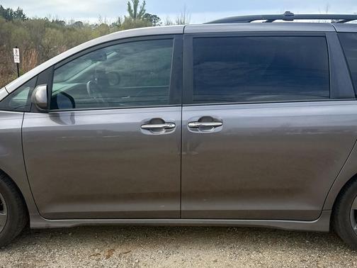 2015 Toyota Sienna SE