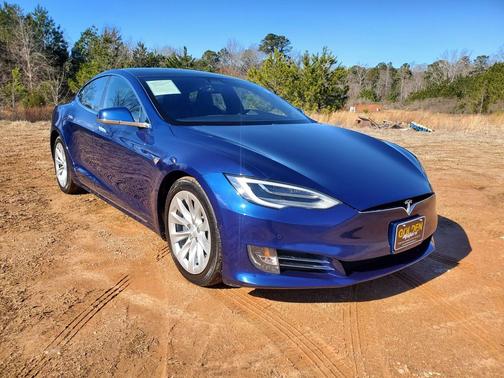 2017 Tesla Model S 90D