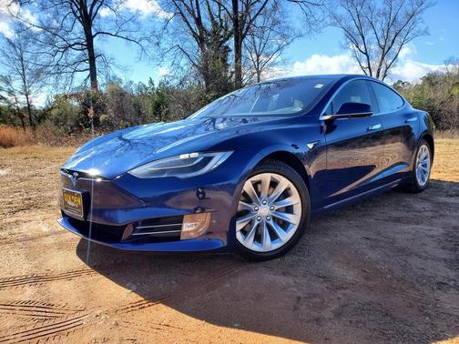 2017 Tesla Model S 90D