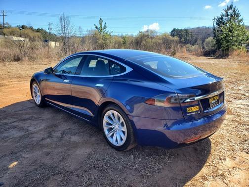 2017 Tesla Model S 90D