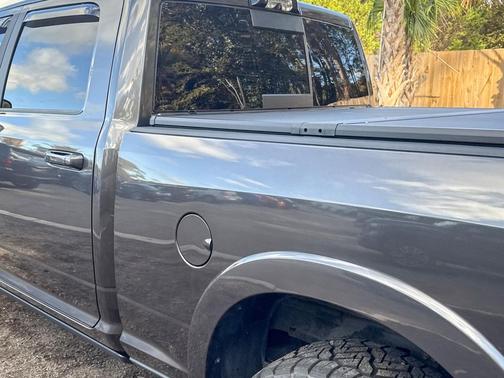 2022 RAM 2500 Night Edition Lev B Laramie 4x4 Crew Cab