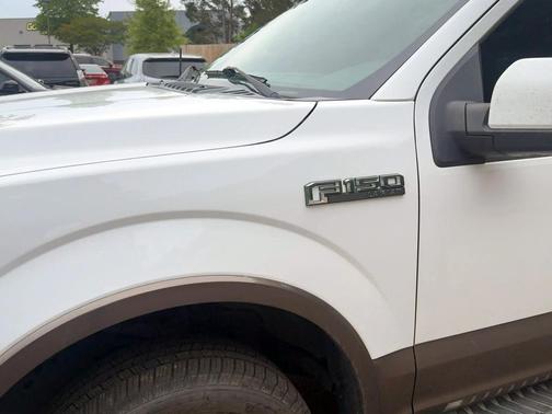 White 2015 Ford F-150 XL