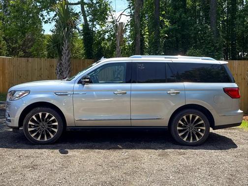 2018 Lincoln Navigator Select