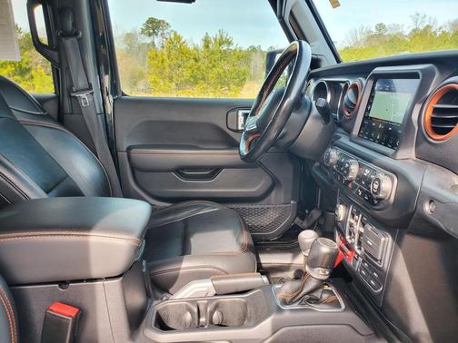 2021 Jeep Gladiator Mojave 4X4