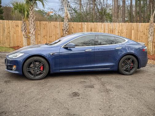 2017 Tesla Model S P100D