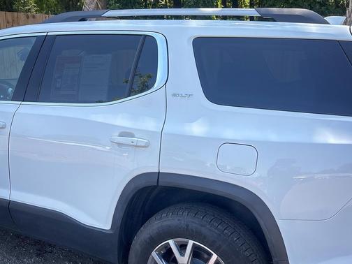 2022 GMC Acadia AWD 4dr SLT