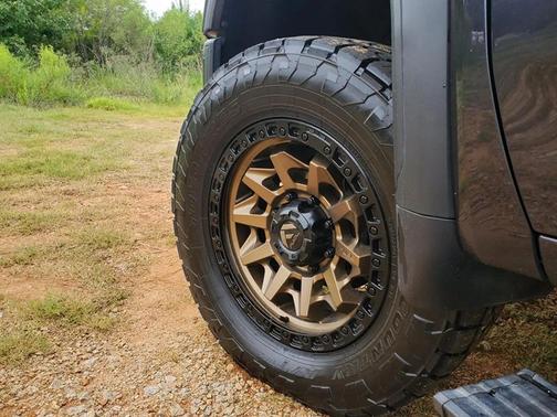 Black 2025 GMC Sierra 2500 Denali Ultimate
