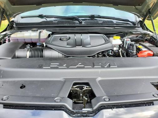Green 2026 RAM 1500 Laramie