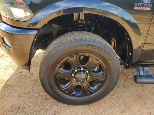 Black 2017 RAM 2500 Lone Star 4x4 Black Pack Off-Road