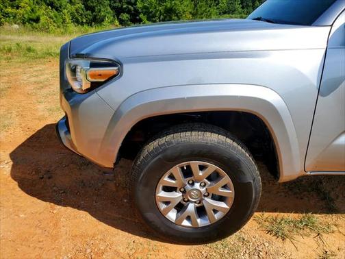 2018 Toyota Tacoma SR5