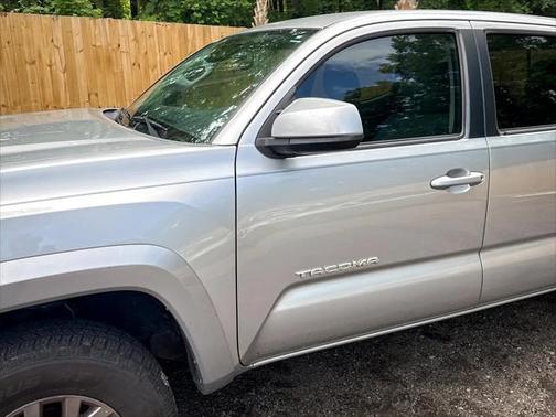 2018 Toyota Tacoma SR5