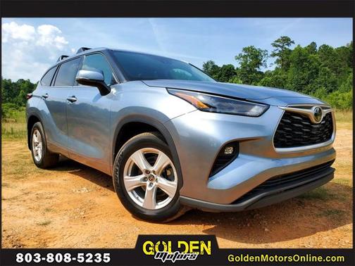2022 Toyota Highlander LE