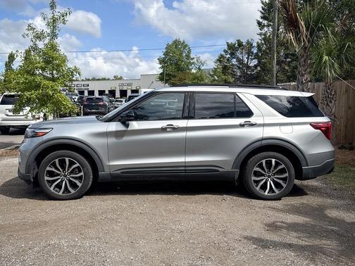 2020 Ford Explorer ST 4WD