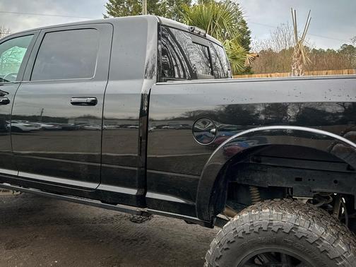 2020 RAM 2500 Laramie 4x4 Mega Cab Lifted Upgrades