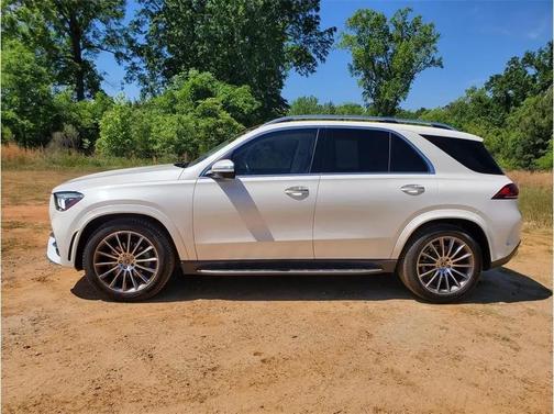 White 2021 Mercedes-Benz GLE 350 Base