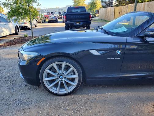 2011 BMW Z4 sDrive35i