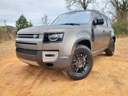 2020 Land Rover Defender 110 SE AWD