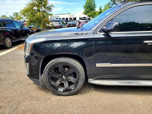 2015 Cadillac Escalade Luxury