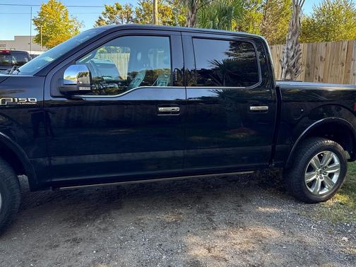 2017 Ford F-150 Platinum