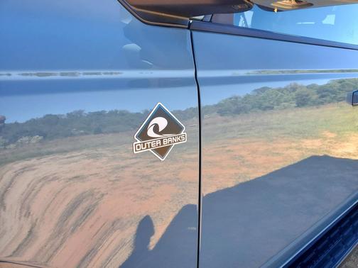 2021 Ford Bronco Outer Banks High Package V6  4 Door 4x4