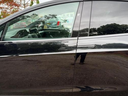 Black 2022 Tesla Model X Plaid AWD Bucket Seats 3rd Row