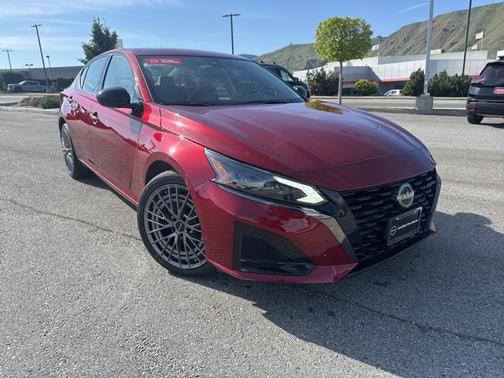 2024 Nissan Altima 2.5 SR
