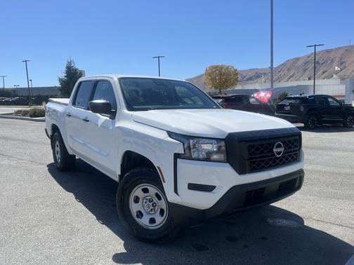 2023 Nissan Frontier S
