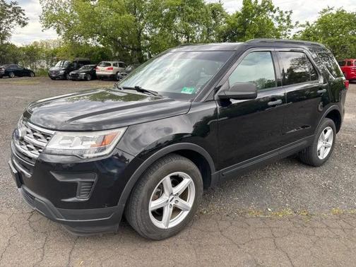 Shadow Black 2018 Ford Explorer Base