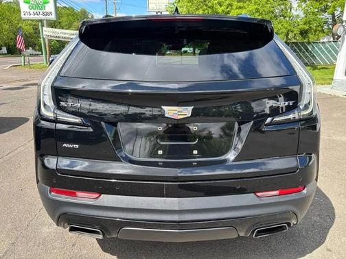 Stellar Black Metallic 2019 Cadillac XT4 Sport