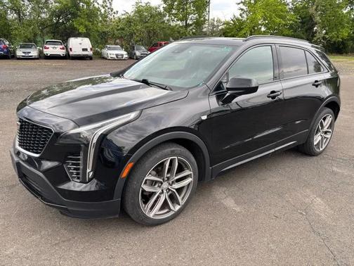 Stellar Black Metallic 2019 Cadillac XT4 Sport
