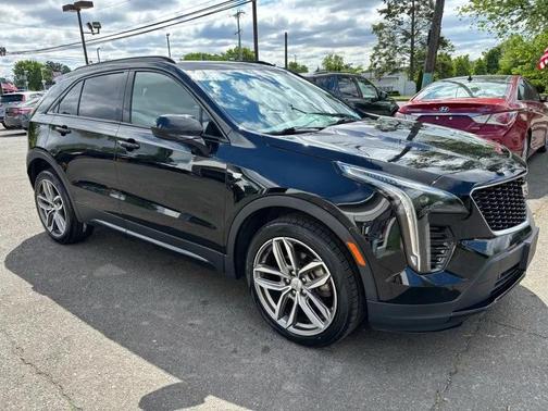 Stellar Black Metallic 2019 Cadillac XT4 Sport