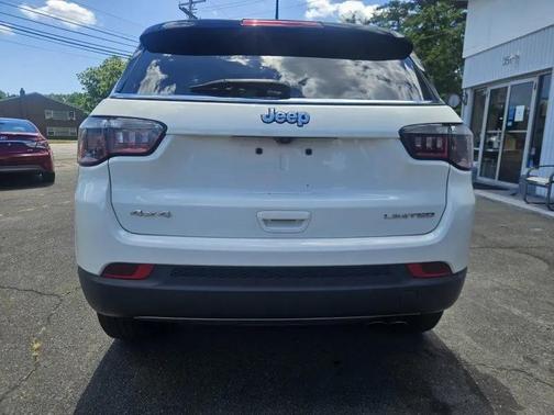 White Clearcoat 2018 Jeep Compass Limited