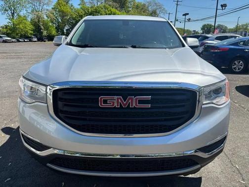 Quicksilver Metallic 2019 GMC Acadia SLE-1