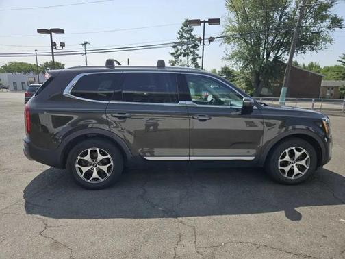 Dark Moss 2020 Kia Telluride EX