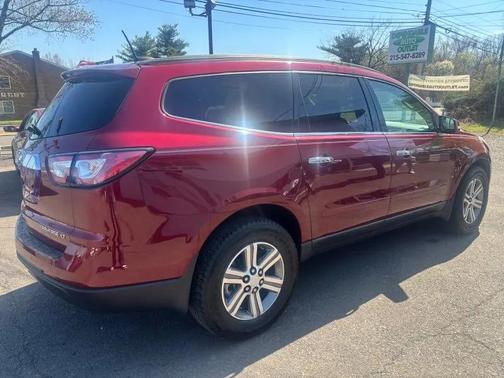 Siren Red Tintcoat 2016 Chevrolet Traverse 2LT