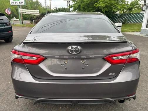 Predawn Gray Mica 2018 Toyota Camry SE