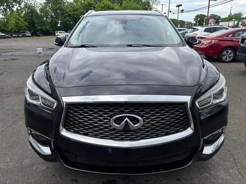 Black 2019 INFINITI QX60 Luxe