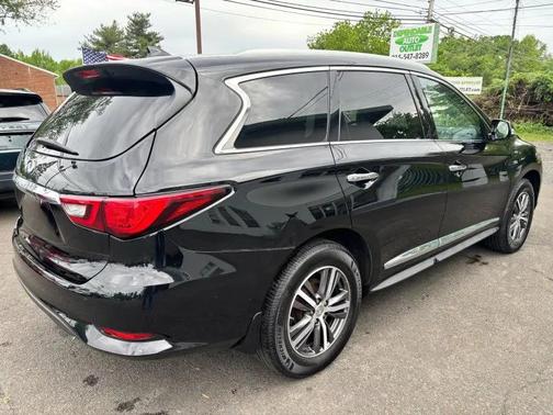 Black 2019 INFINITI QX60 Luxe