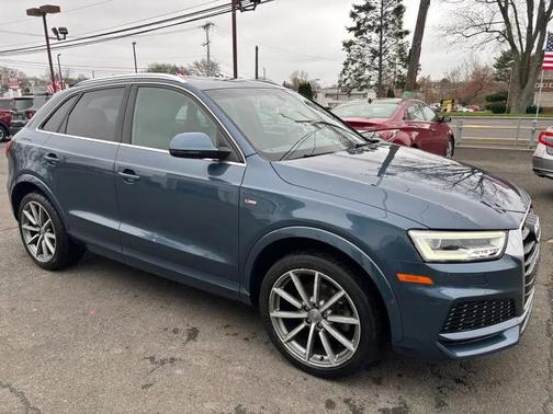 Blue 2018 Audi Q3 2.0T Premium