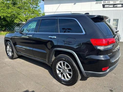 Brilliant Black Crystal Pearlcoat 2016 Jeep Grand Cherokee Limited