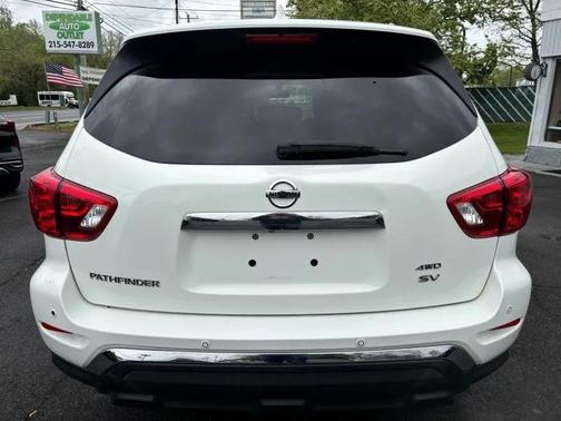 White 2020 Nissan Pathfinder SV 4WD